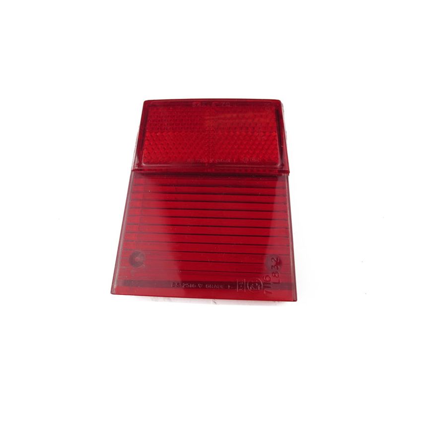 RH REAR STOP TAIL LENS:  TR6