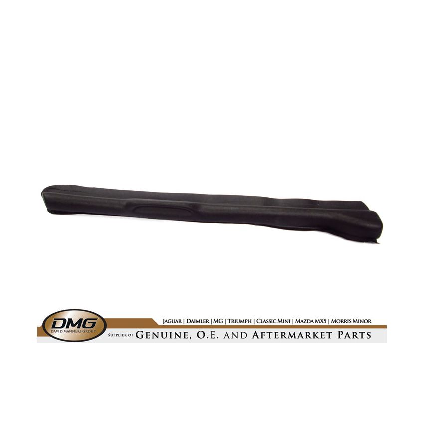 LH WAIST RAIL TRIM:  TR5, TR6