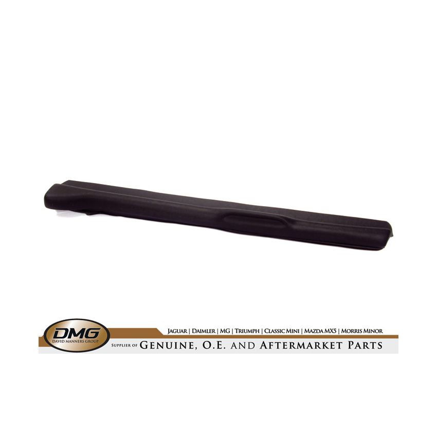 RH WAIST RAIL TRIM:  TR5, TR6