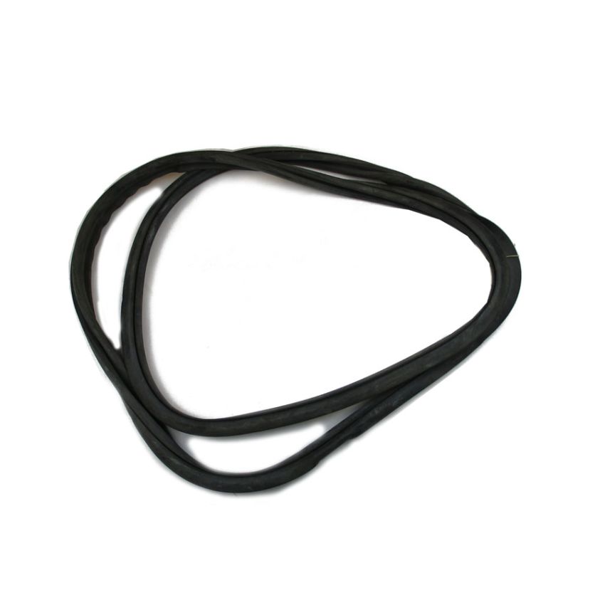 TAILGATE GLASS SEAL:  T2000 ESTATE