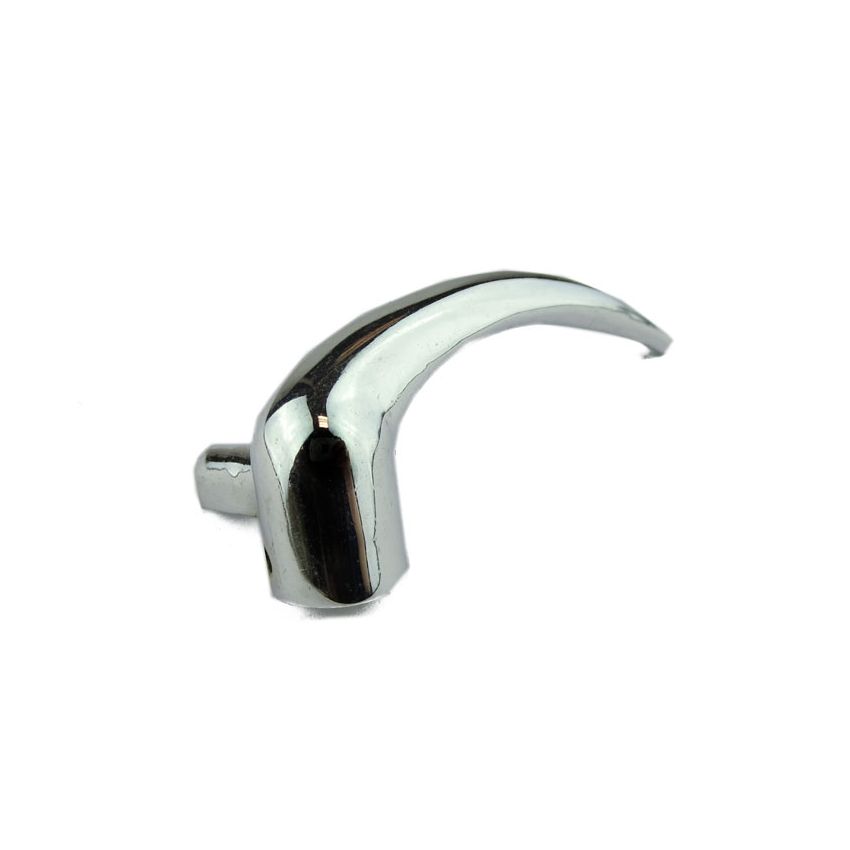 RH QUARTER LIGHT HANDLE:  MGA