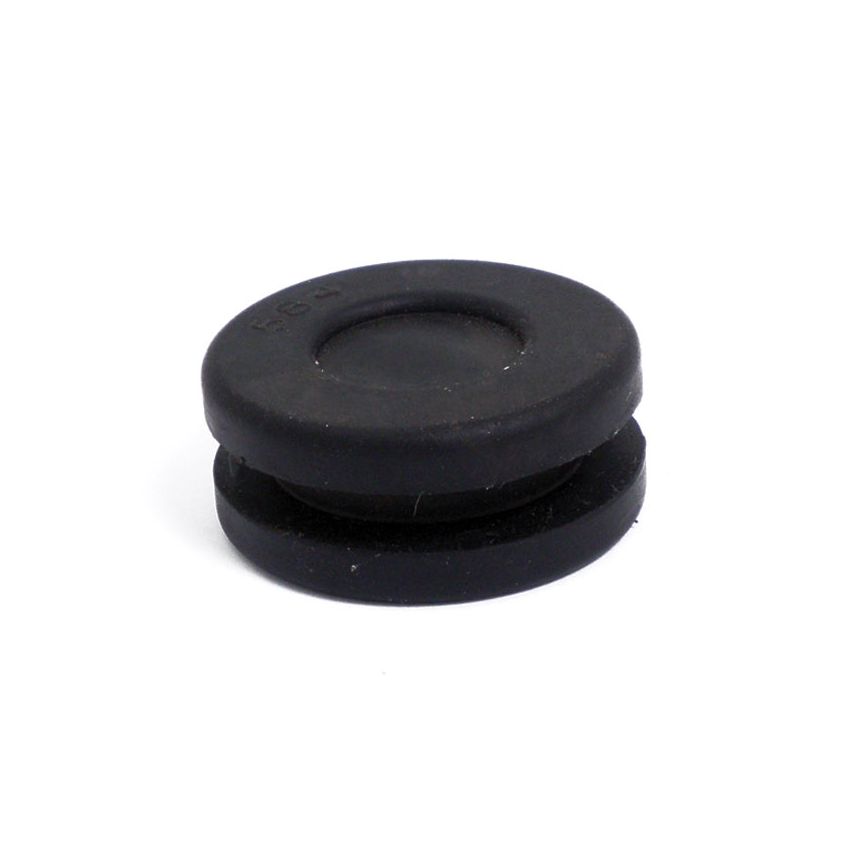 GROMMET OIL PIPE:  MGB