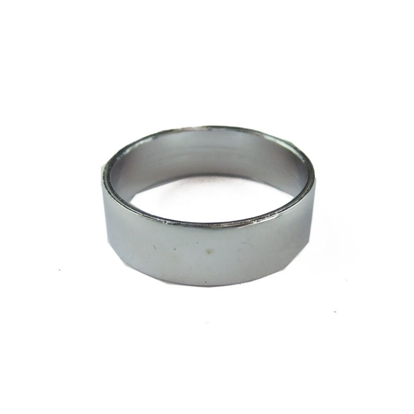 GEAR LEVER RETAINING RING:  MGA 55-62