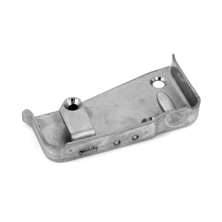 LH DOOR LOCK STRIKER: SPRITE, MIDGET, MGB, SPITFIRE, GT6, STAG