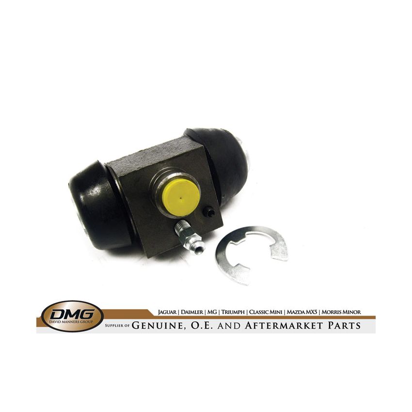 REAR WHEEL CYLINDER:  STAG