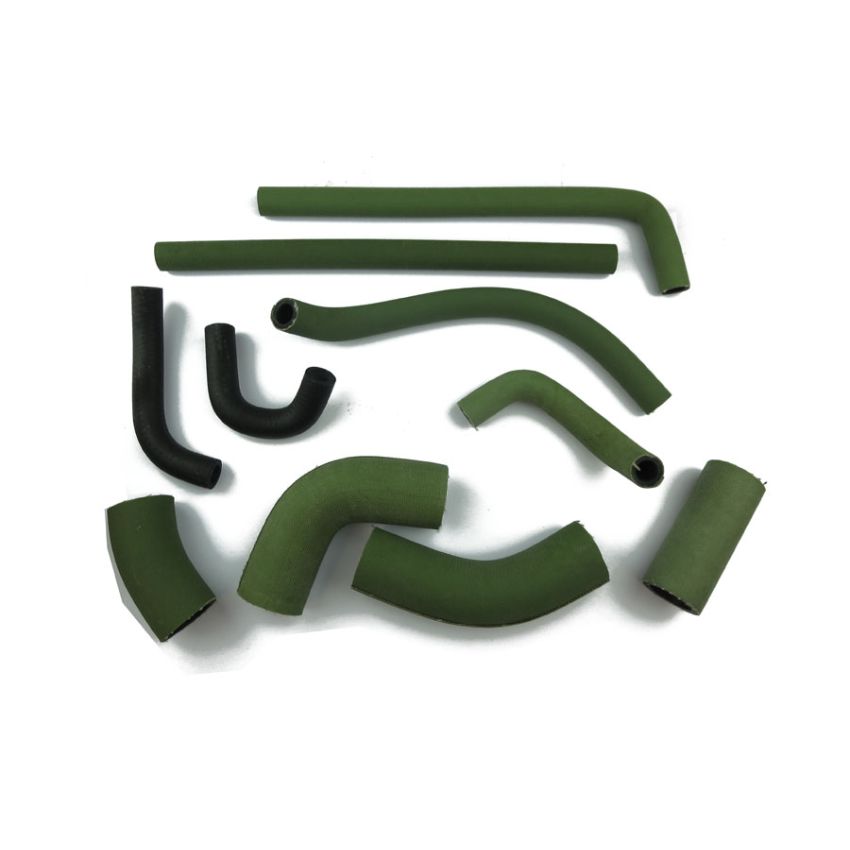 HOSE KIT:  TR6 72-74 CARB