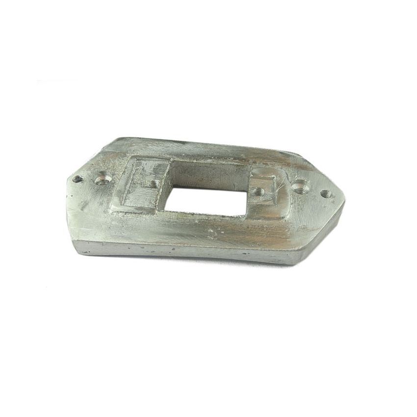 STOP/TAIL PLINTH RH RECTANGULAR: MORRIS MINOR 803CC