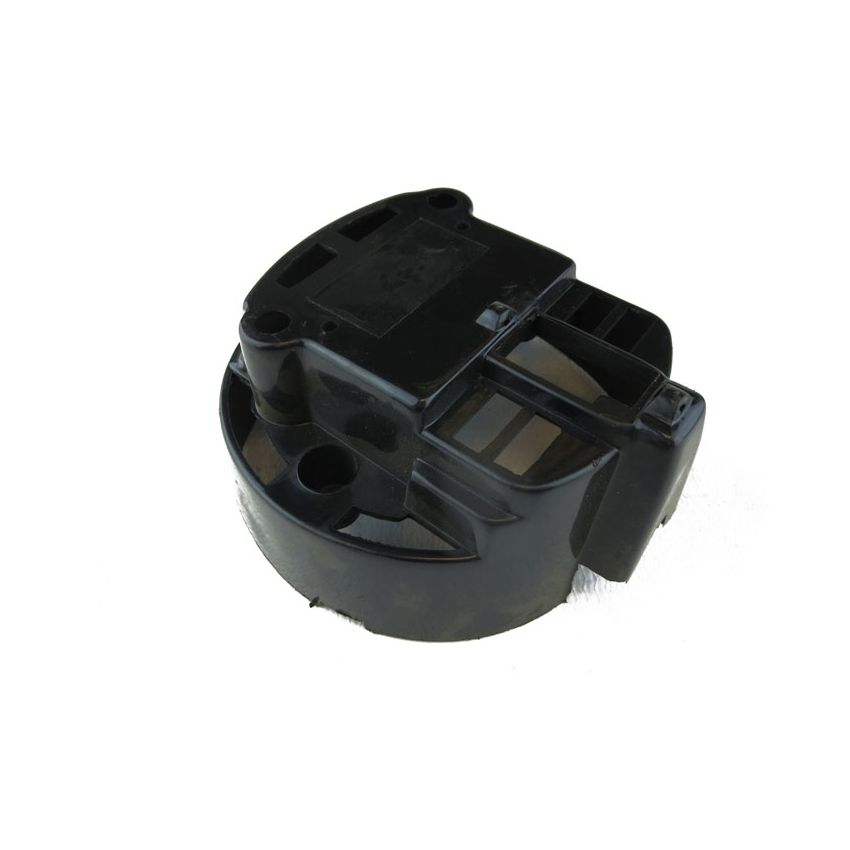 ALTERNATOR COVER:  MGB 69-80