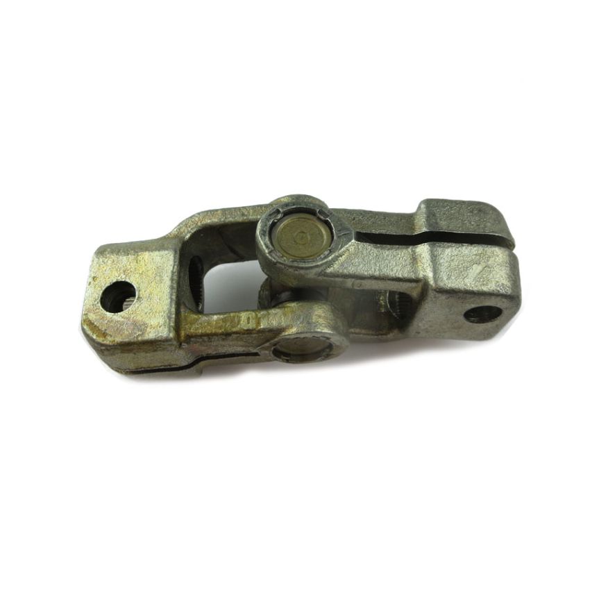 STEERING KNUCKLE UPPER:  TR7