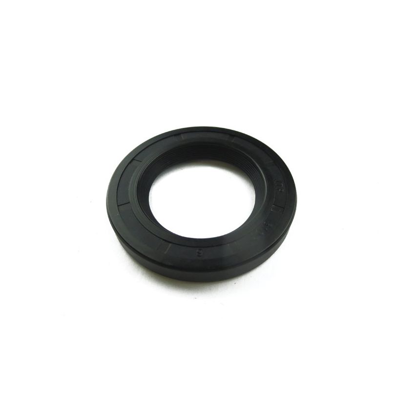 OIL SEAL 5-SPEED:  TR7, SD1