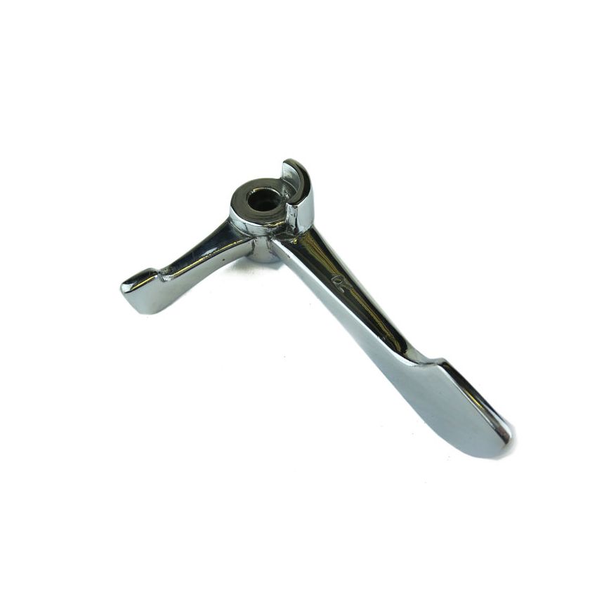 RH QUARTER LIGHT CATCH:  MM SALOON, CONV, TRAV, COMM