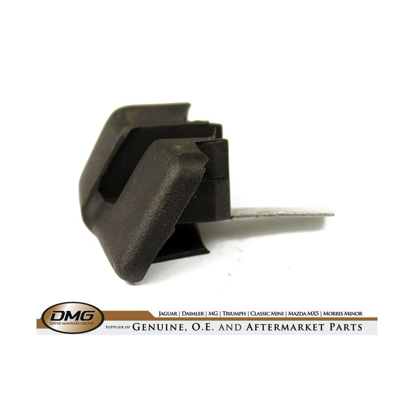 RH DOOR GLASS GUIDE:  TR7, TR8