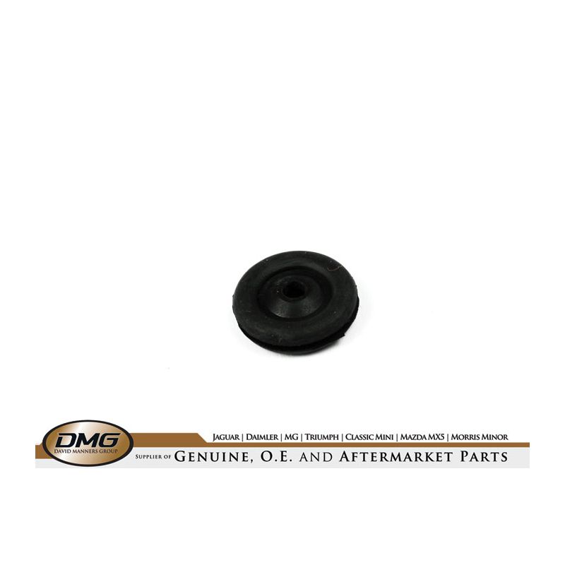 CHOKE CABLE GROMMET:  MGB, TR7, SPITFIRE, STAG, GT6, MM