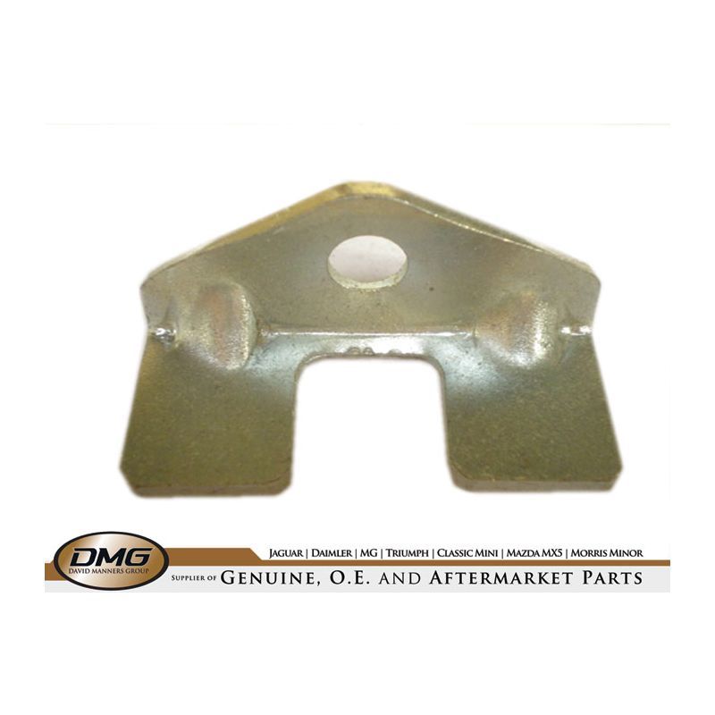 STEADY BRACKET ENGINE MOUNTING:  TR2, TR3