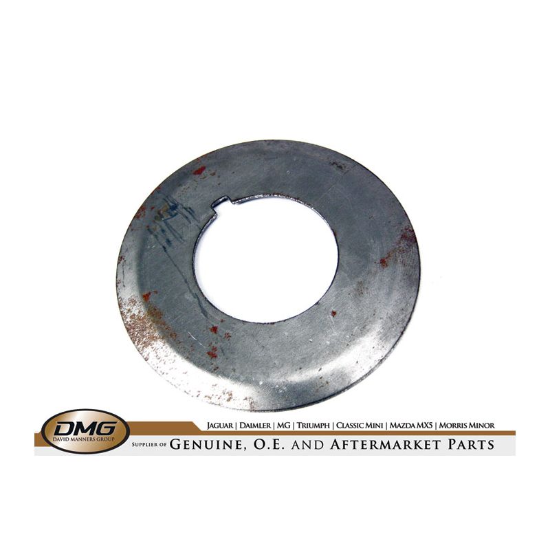 OIL THROWER PLATE:  TR5, TR250, TR6