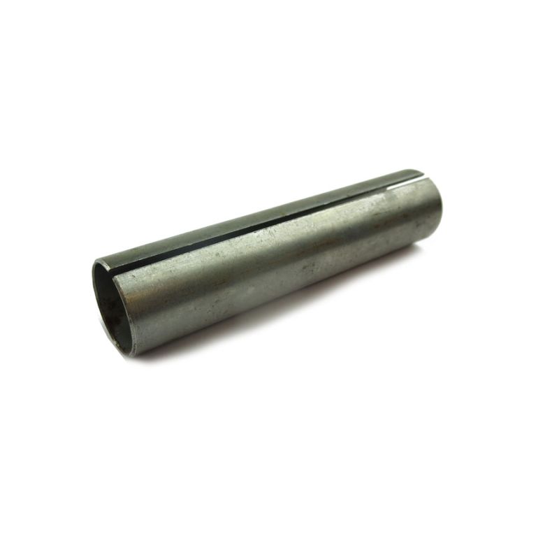 LAYGEAR DISTANCE PIECE:  MGB
