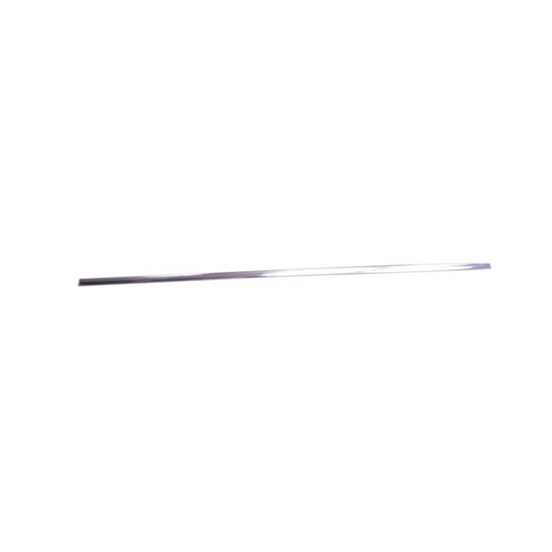 FRONT WING MOULDING:  TR5
