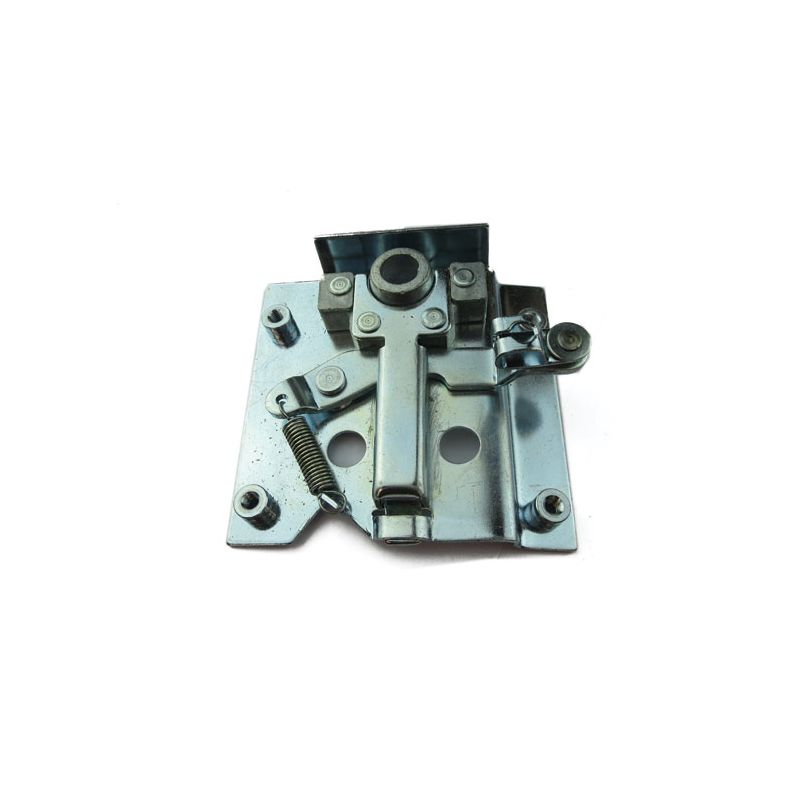 RH DOOR LATCH:  MGA