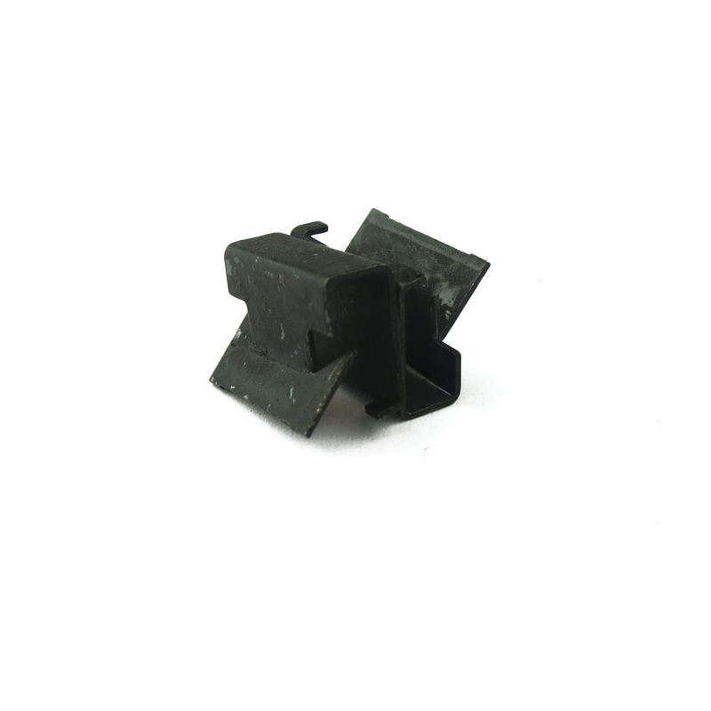 WEATHER STRIP CLIP:  S&M 64-79