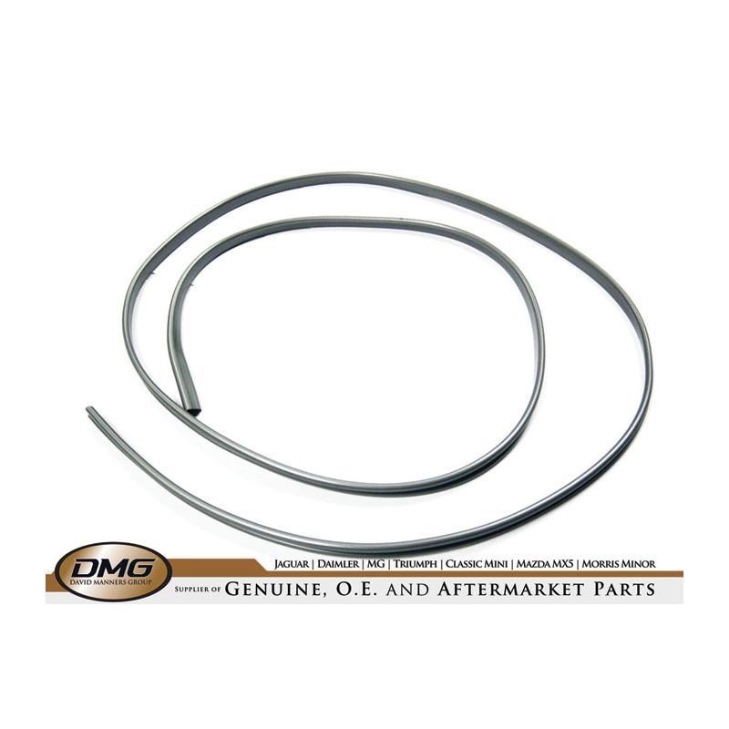 GRILLE PIPING:  MGA