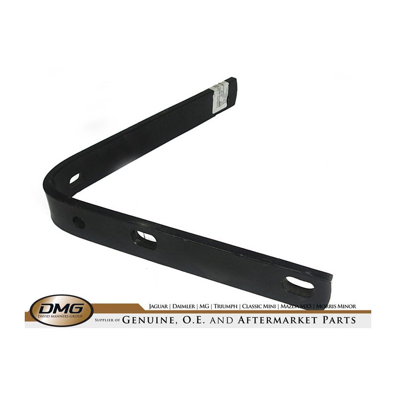 RH FRONT BUMPER IRON:  MGB