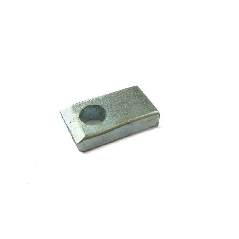 SPACER QTR LIGHT SMALL FR:  MGB GT