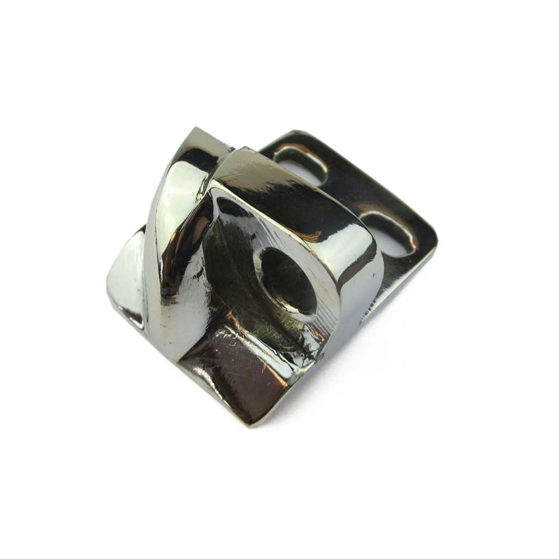 BOOT STRIKER PLATE:  MORRIS MINOR