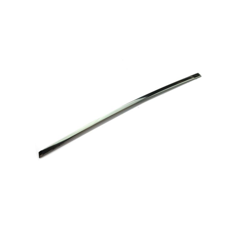 RH REAR LOWER MOULDING:  S&M 1500