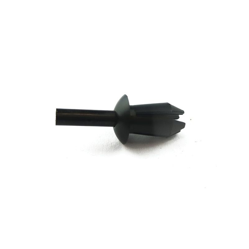 RIVET CLIP:  TR7