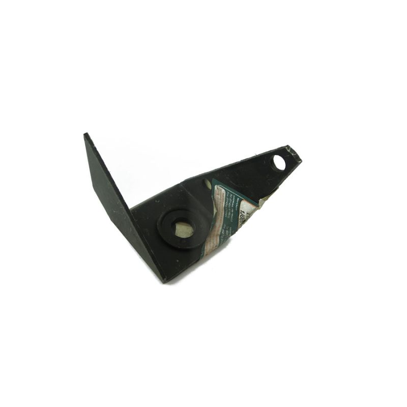 LH TIE BAR BRACKET:  MORRIS MINOR